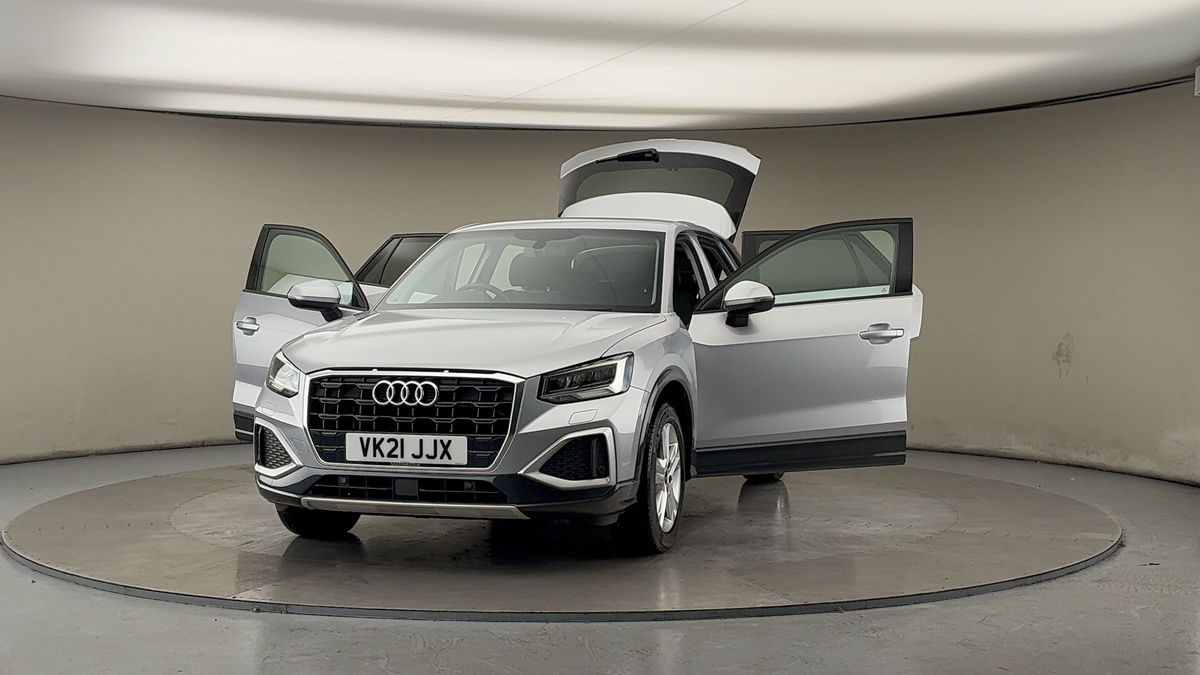 More views of Audi Q2