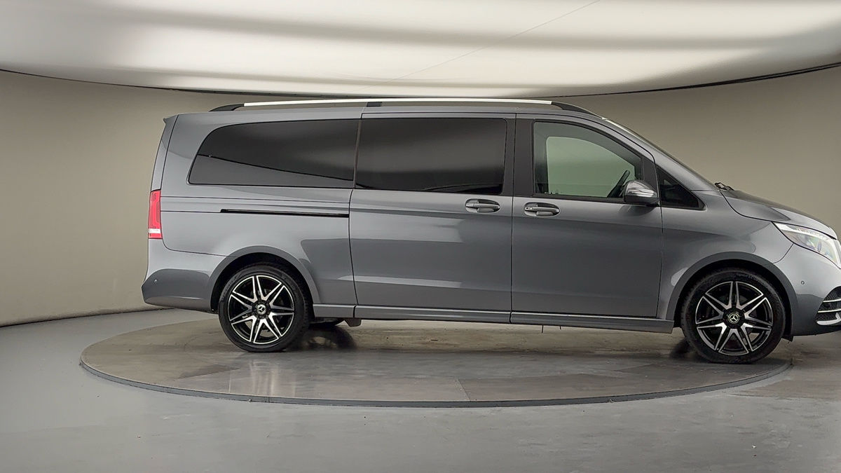 More views of Mercedes-Benz V Class