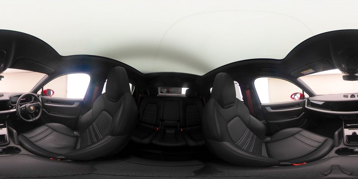 More views of Porsche Cayenne