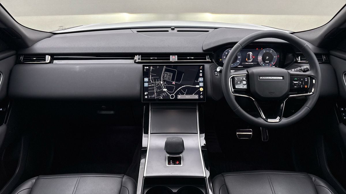 Land Rover Range Rover Velar Image 12