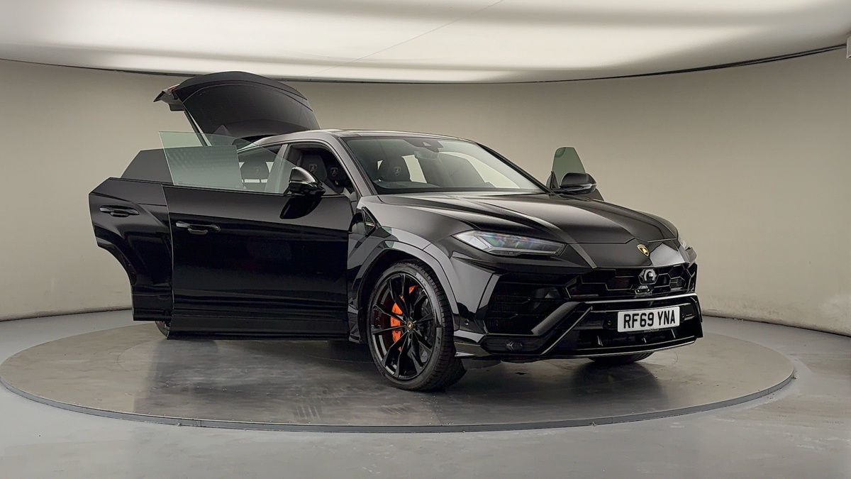 More views of Lamborghini Urus