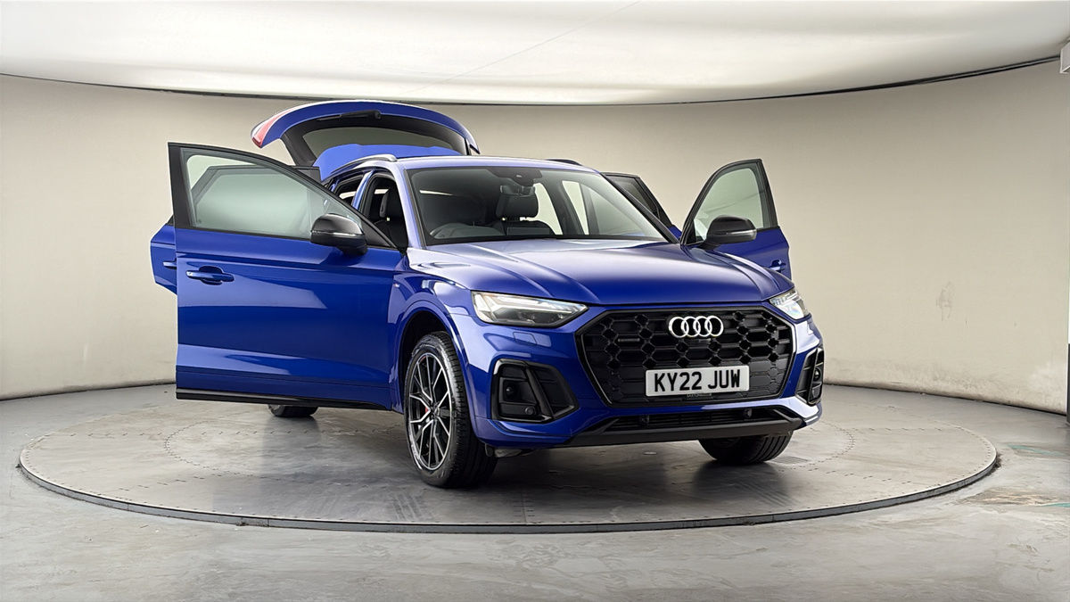 More views of Audi Q5