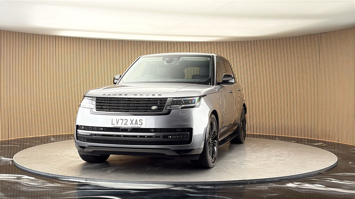 More views of Land Rover Range Rover