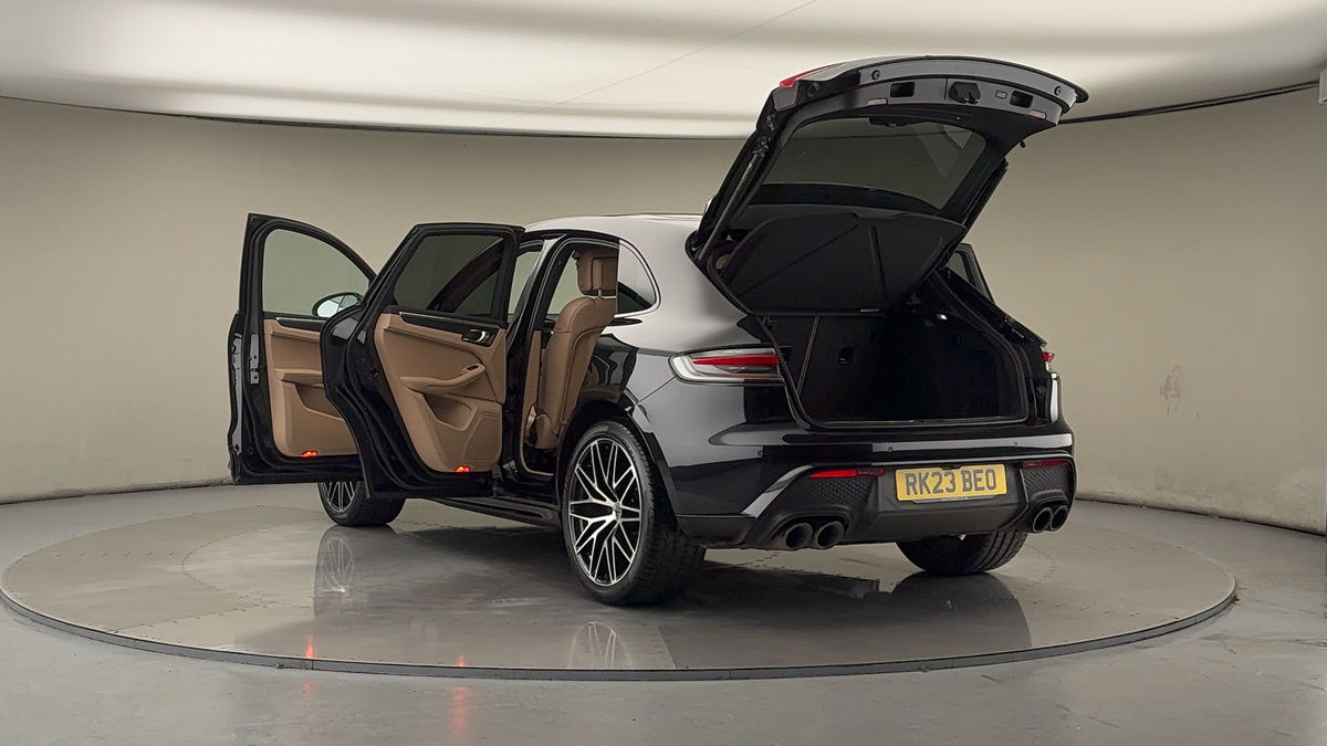 Porsche Macan Image 23