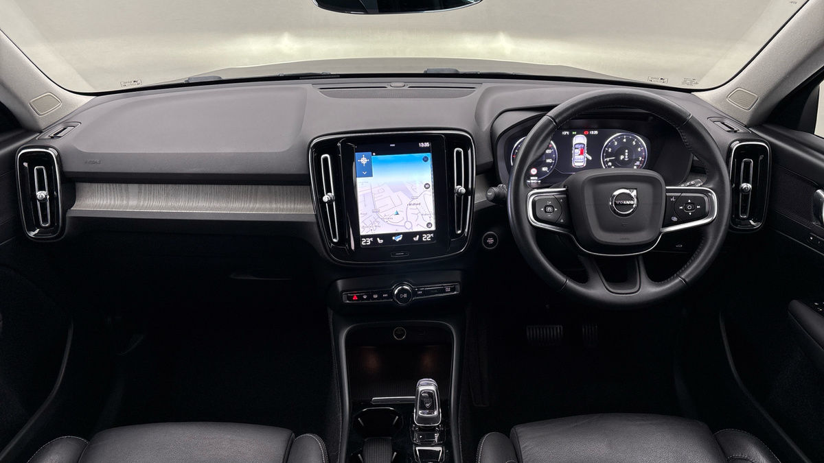 Volvo XC40 Image 12