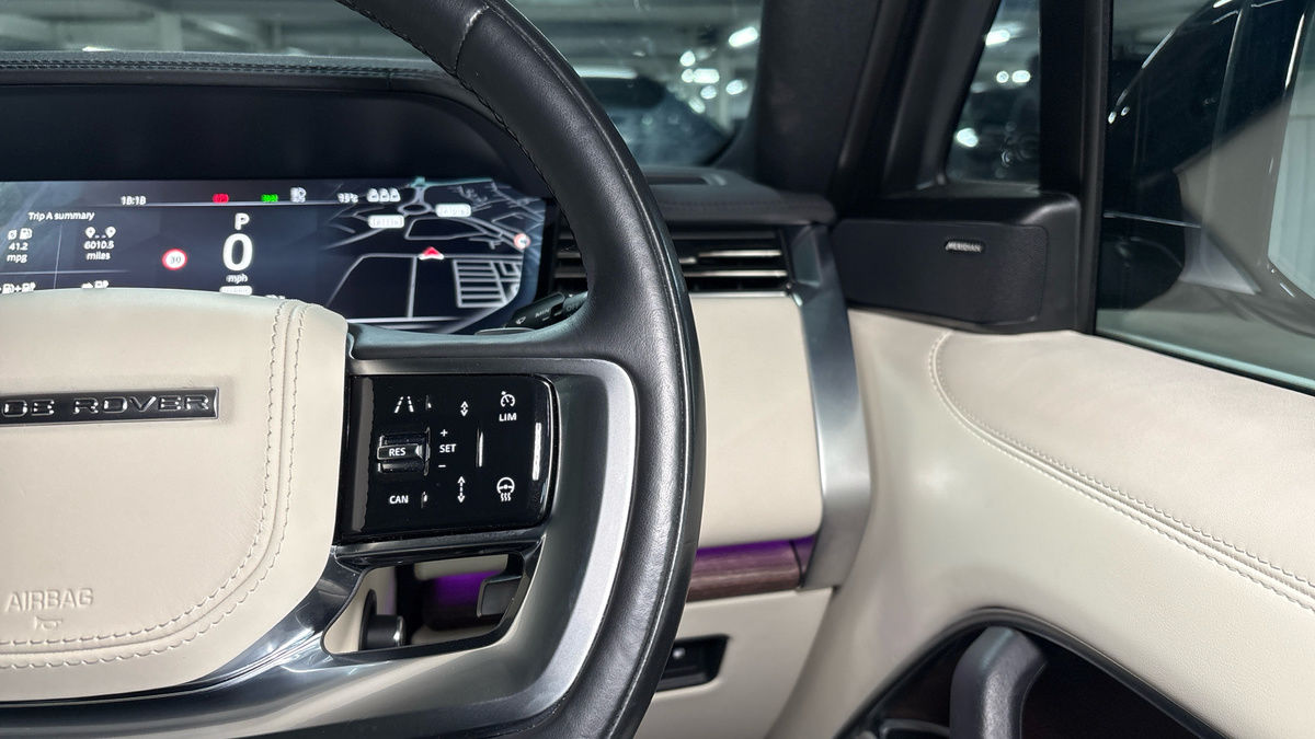 Land Rover Range Rover Image 14