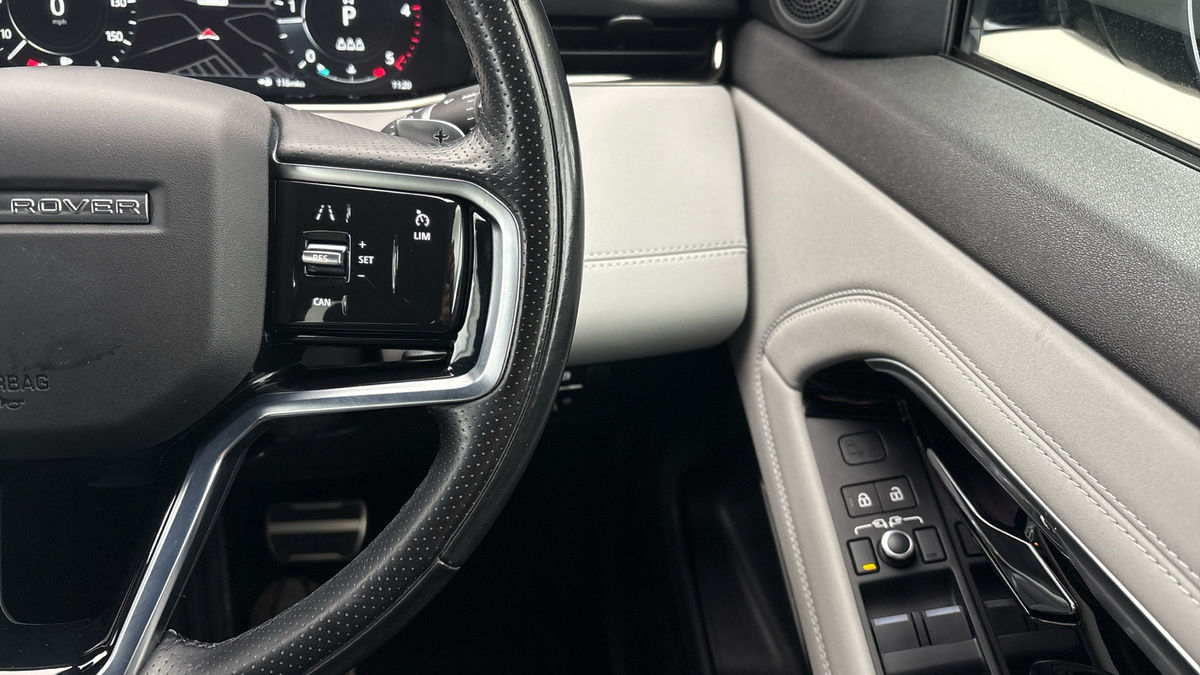 Land Rover Range Rover Evoque Image 14