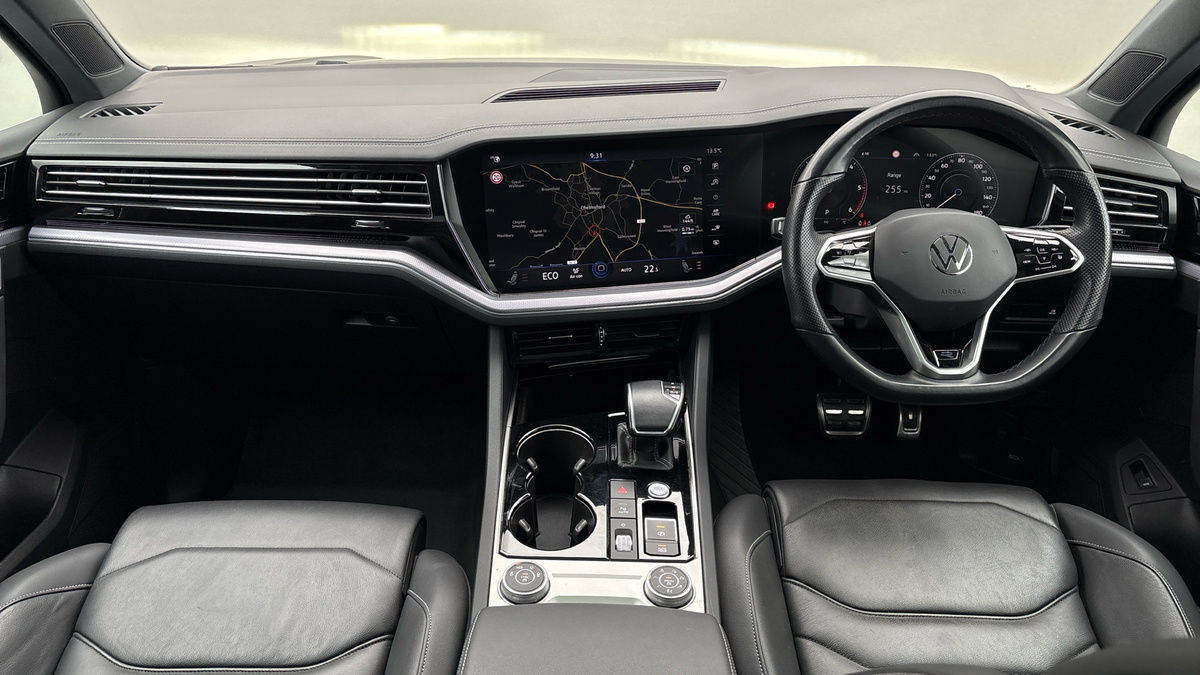 Volkswagen Touareg Image 12