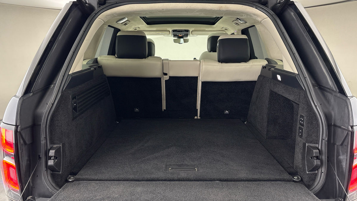 Land Rover Range Rover Image 11