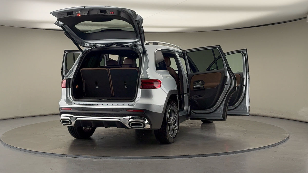 More views of Mercedes-Benz GLB