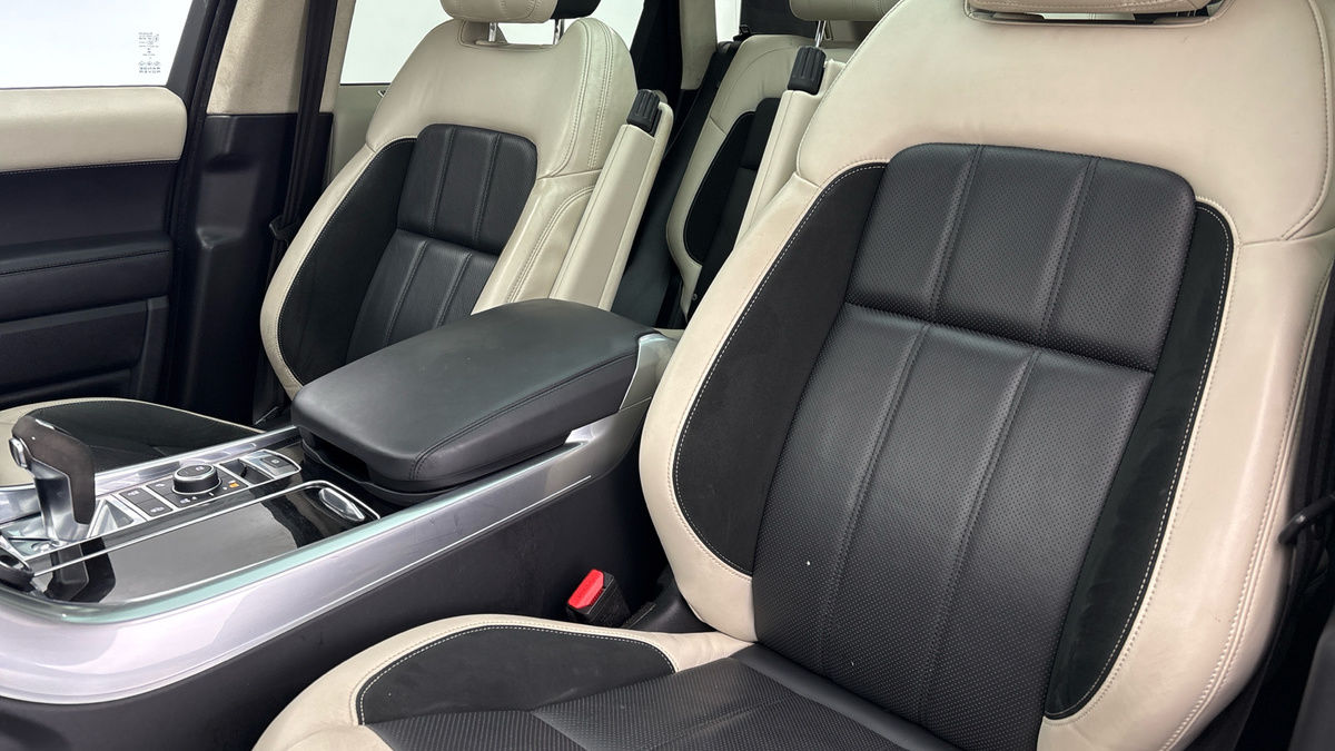 Land Rover Range Rover Sport Image 7