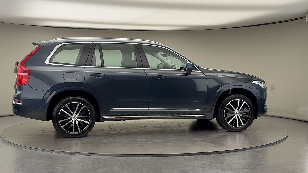 More views of Volvo XC90