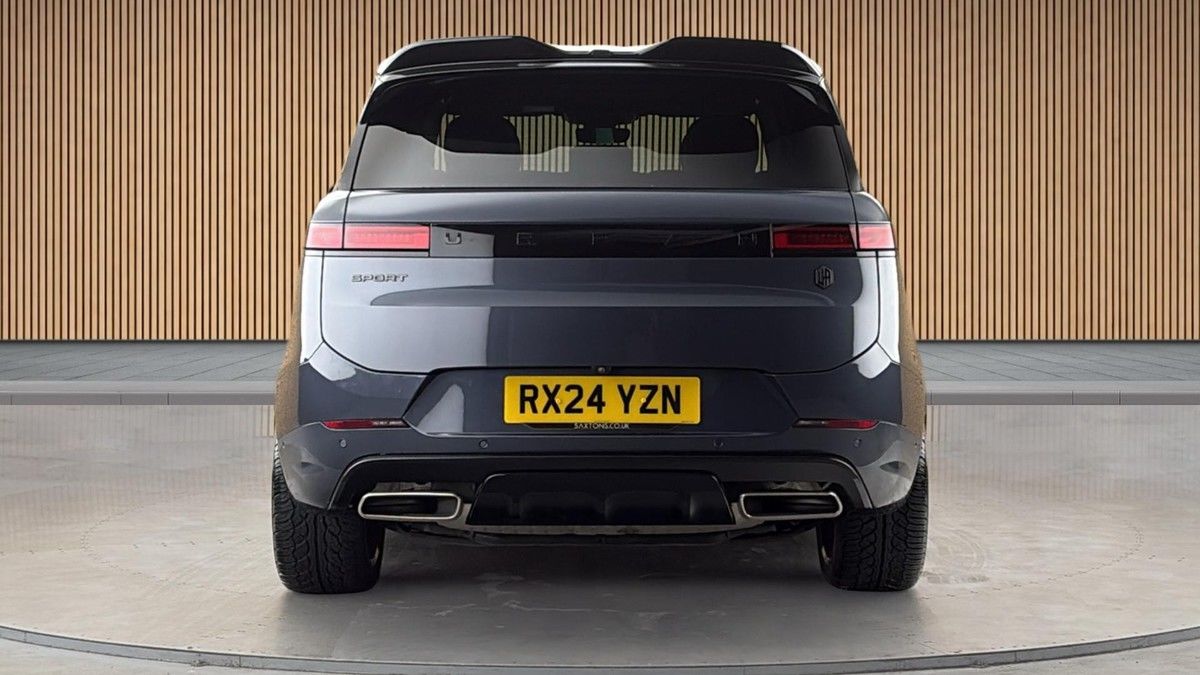 Land Rover Range Rover Sport Urban Image 4