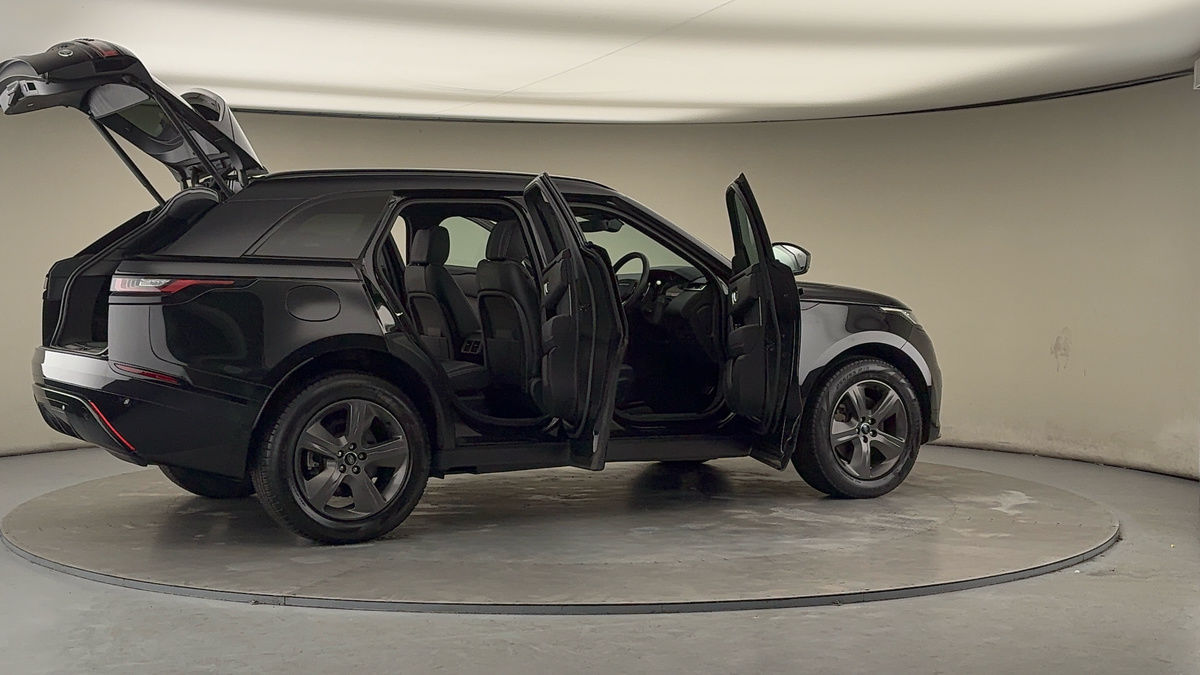 More views of Land Rover Range Rover Velar