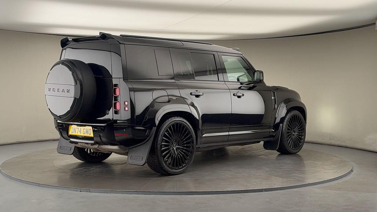 Land Rover Defender 110 Urban Image 21