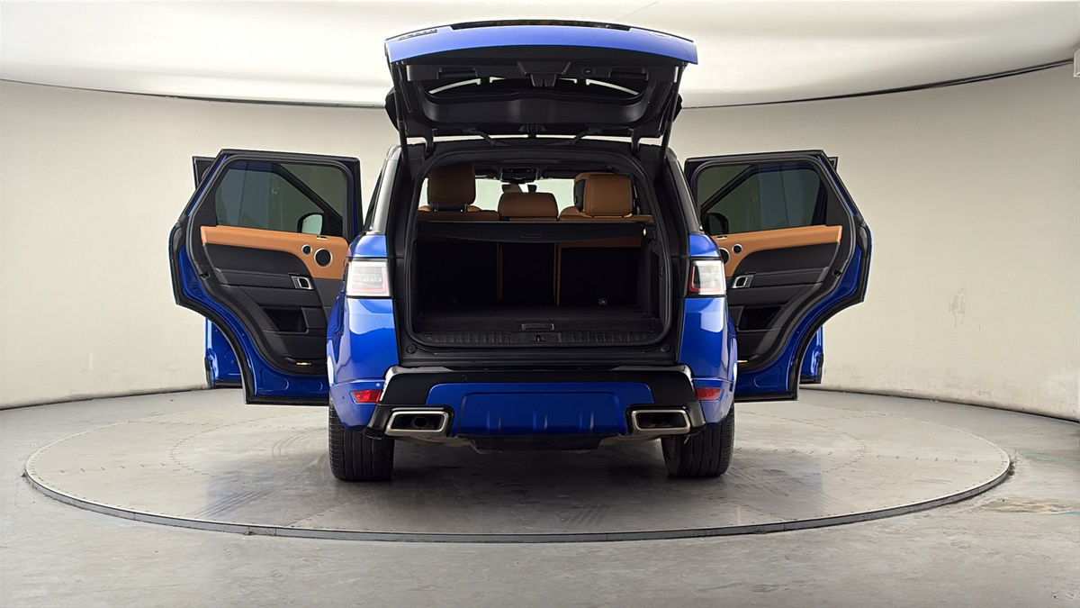 More views of Land Rover Range Rover Sport
