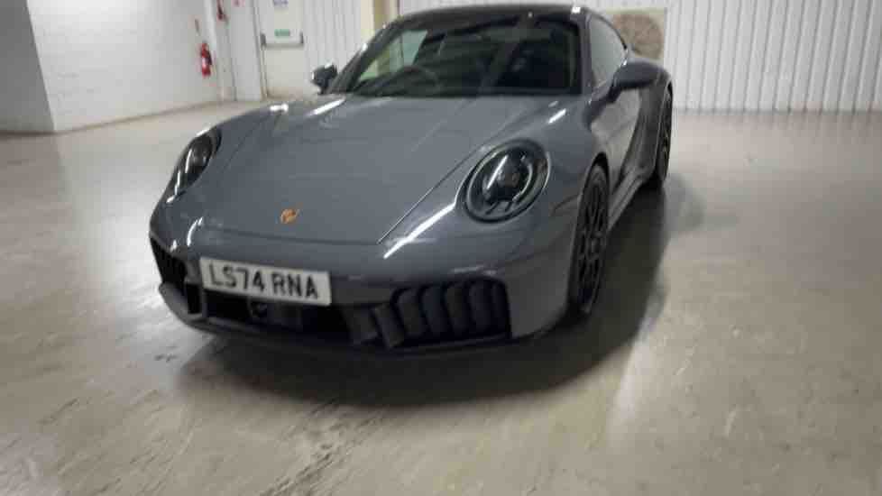 More views of Porsche 911