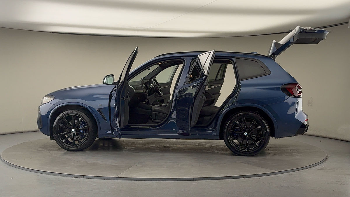 More views of BMW X3