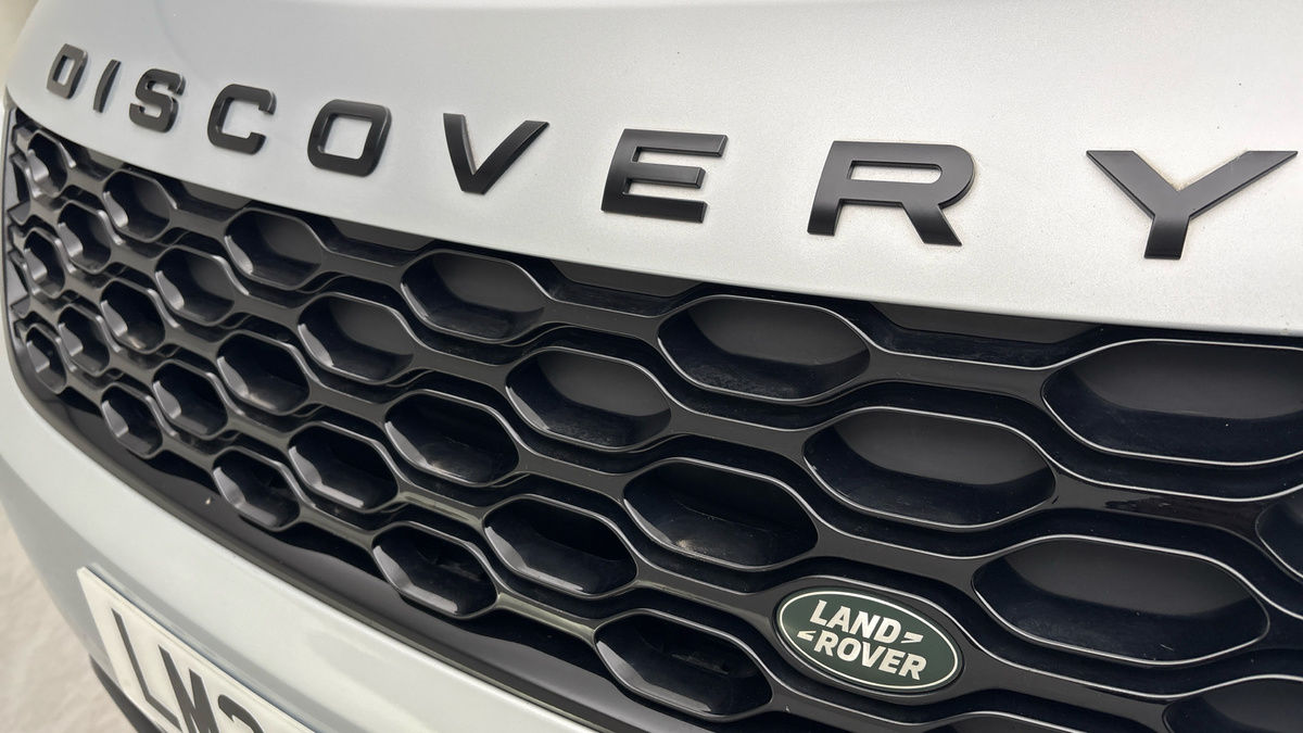 Land Rover Discovery Image 24