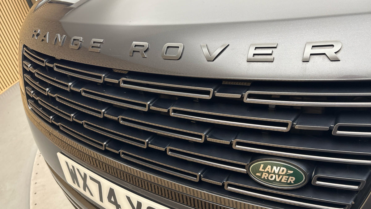 Land Rover Range Rover Image 24