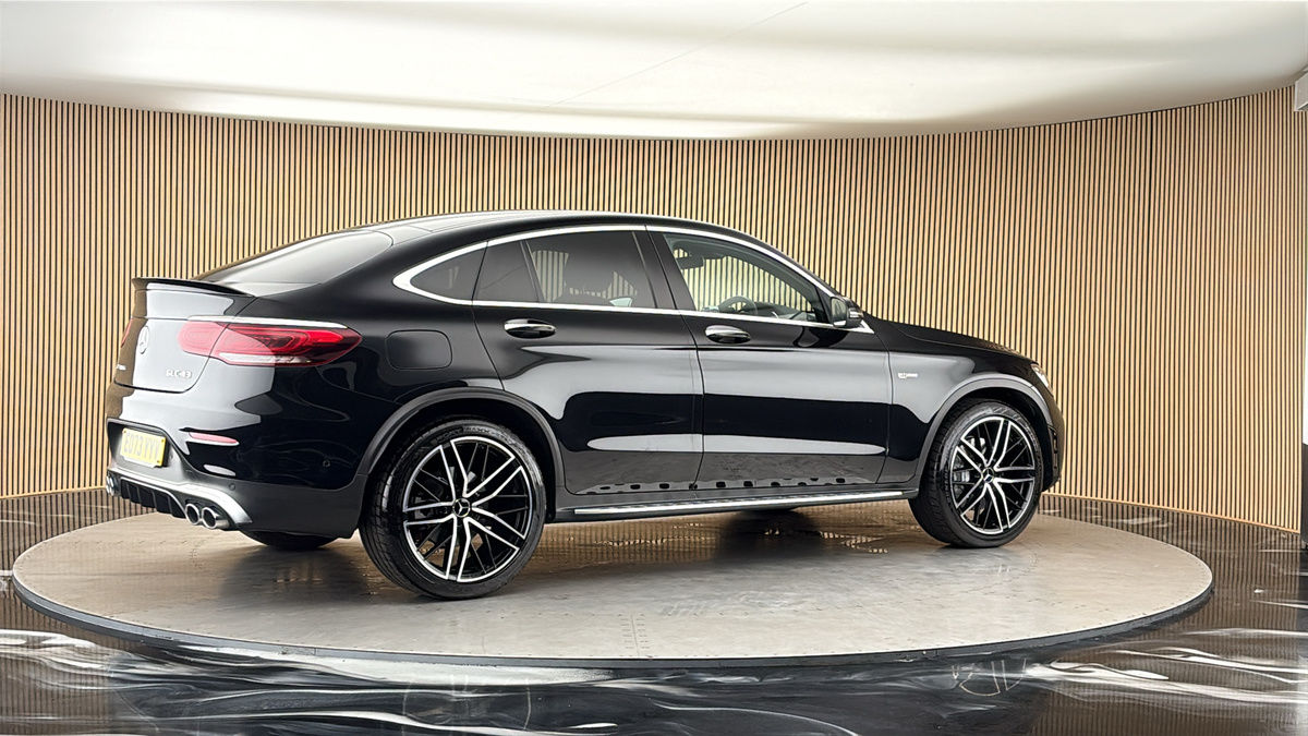 More views of Mercedes-Benz GLC