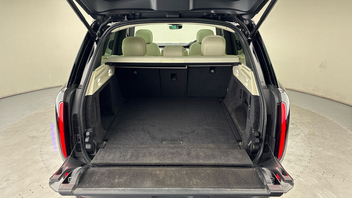 Land Rover Range Rover Image 11