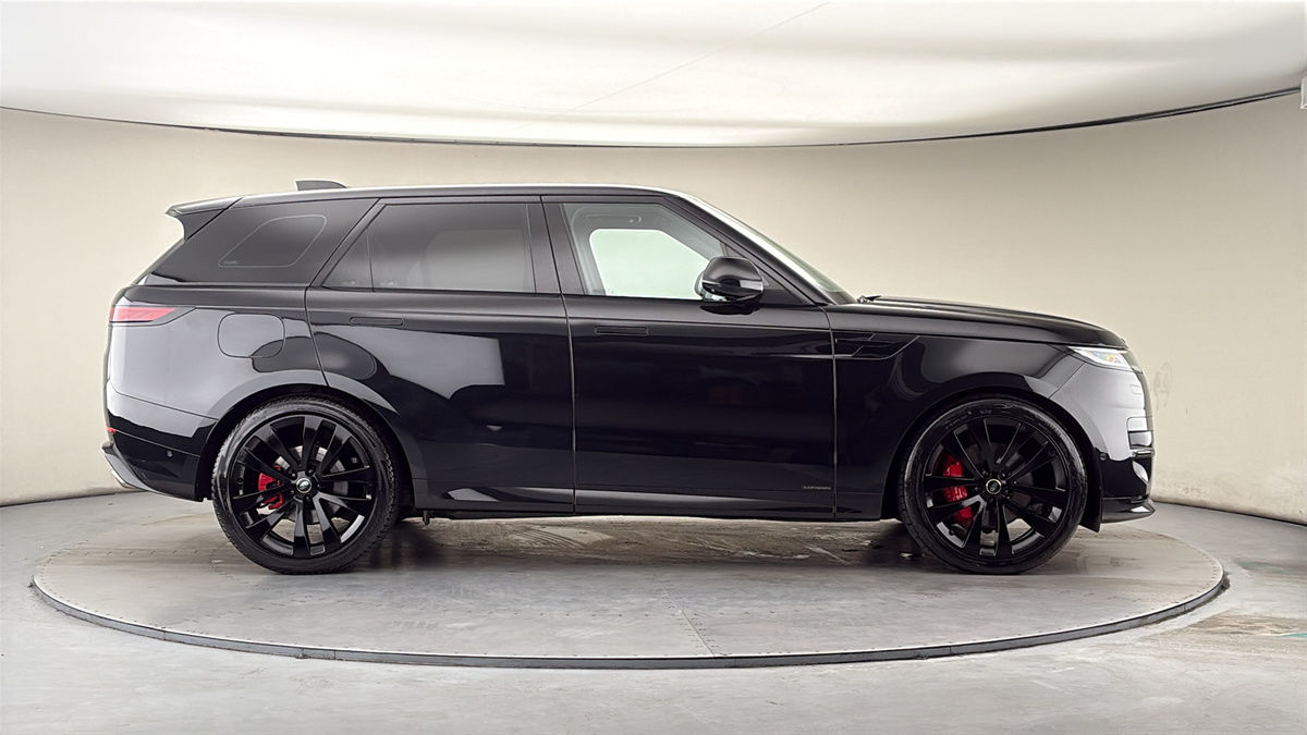 Land Rover Range Rover Sport Image 16
