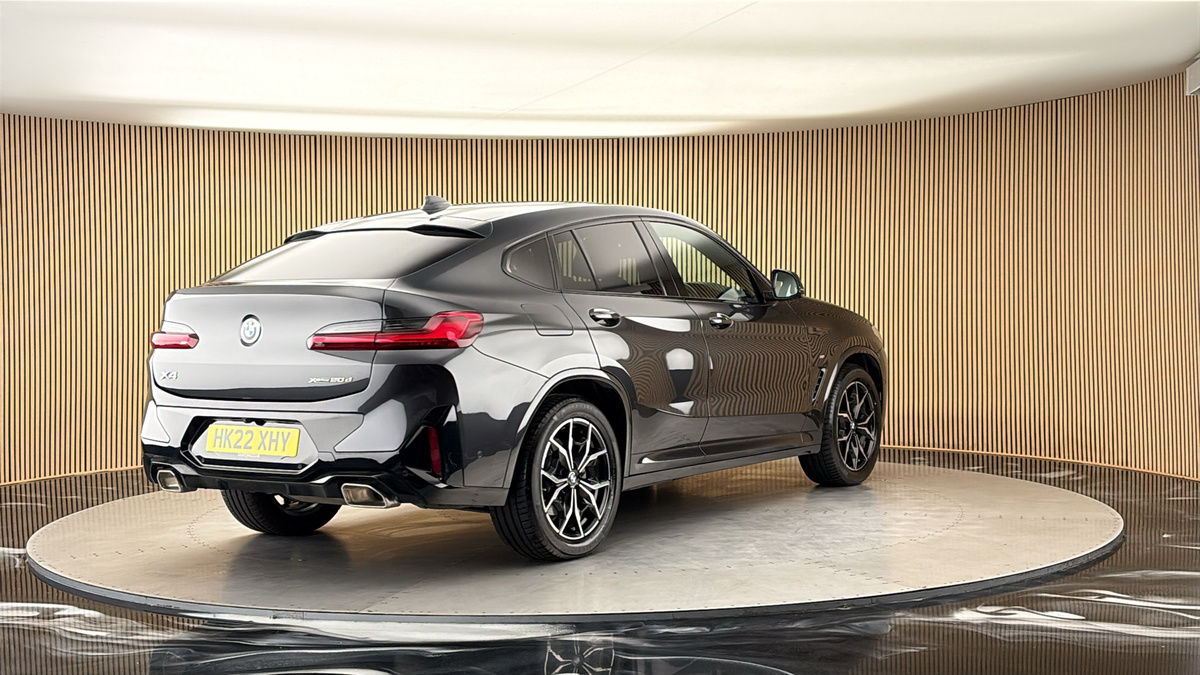 More views of BMW X4