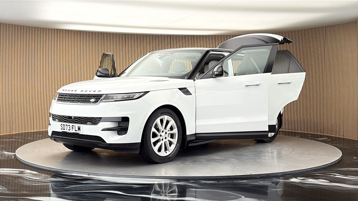 More views of Land Rover Range Rover Sport