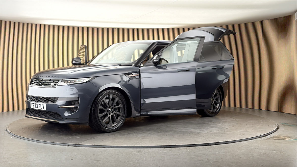 Land Rover Range Rover Sport Image 22