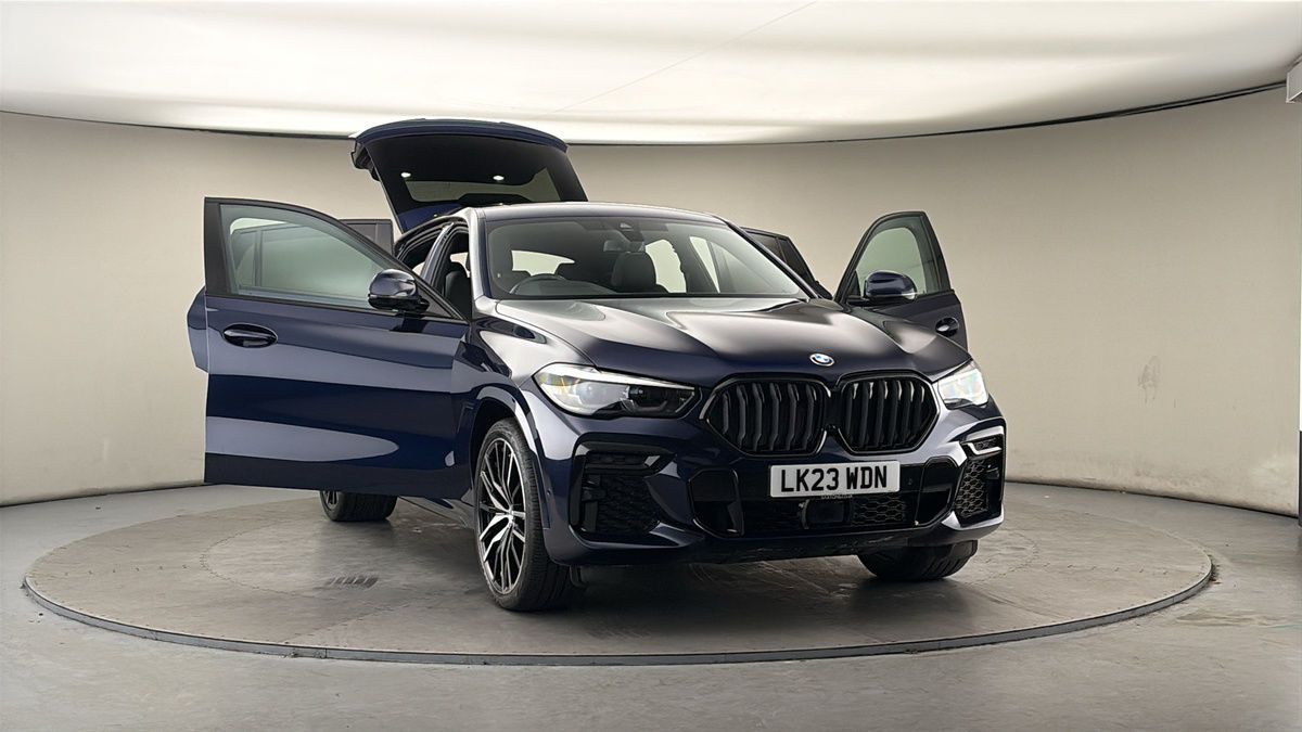 More views of BMW X6