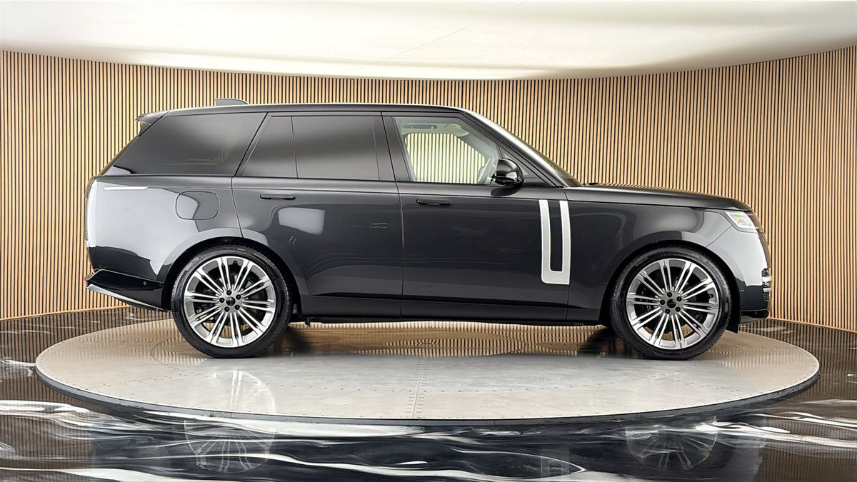 Land Rover Range Rover Image 16