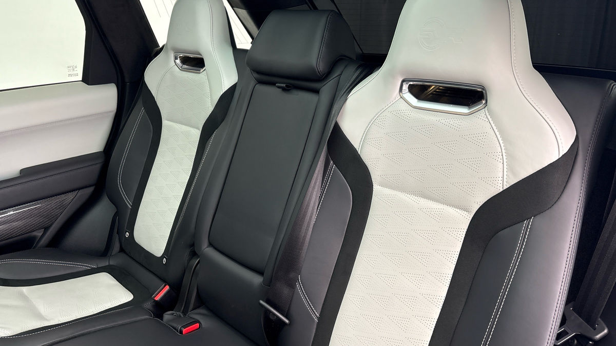 Land Rover Range Rover Sport Image 8