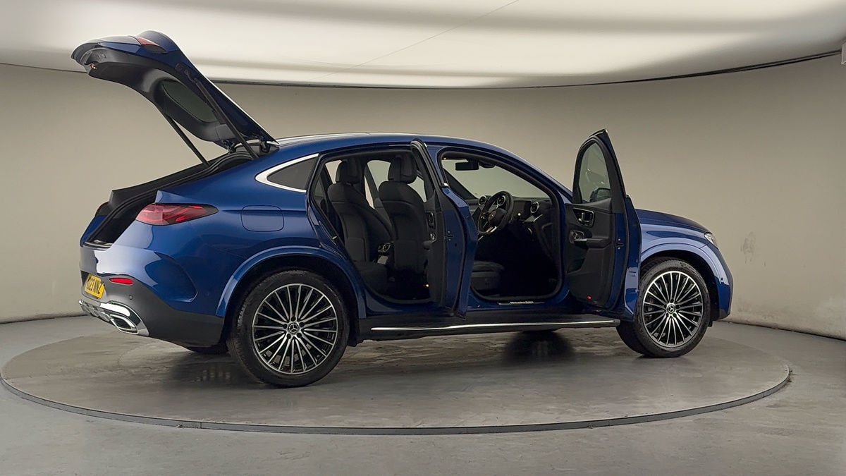 More views of Mercedes-Benz GLC