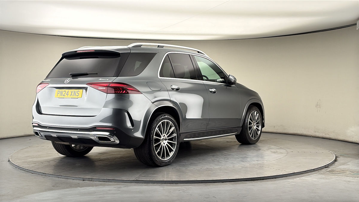 More views of Mercedes-Benz GLE