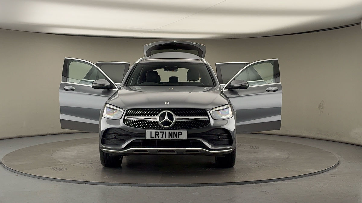 More views of Mercedes-Benz GLC