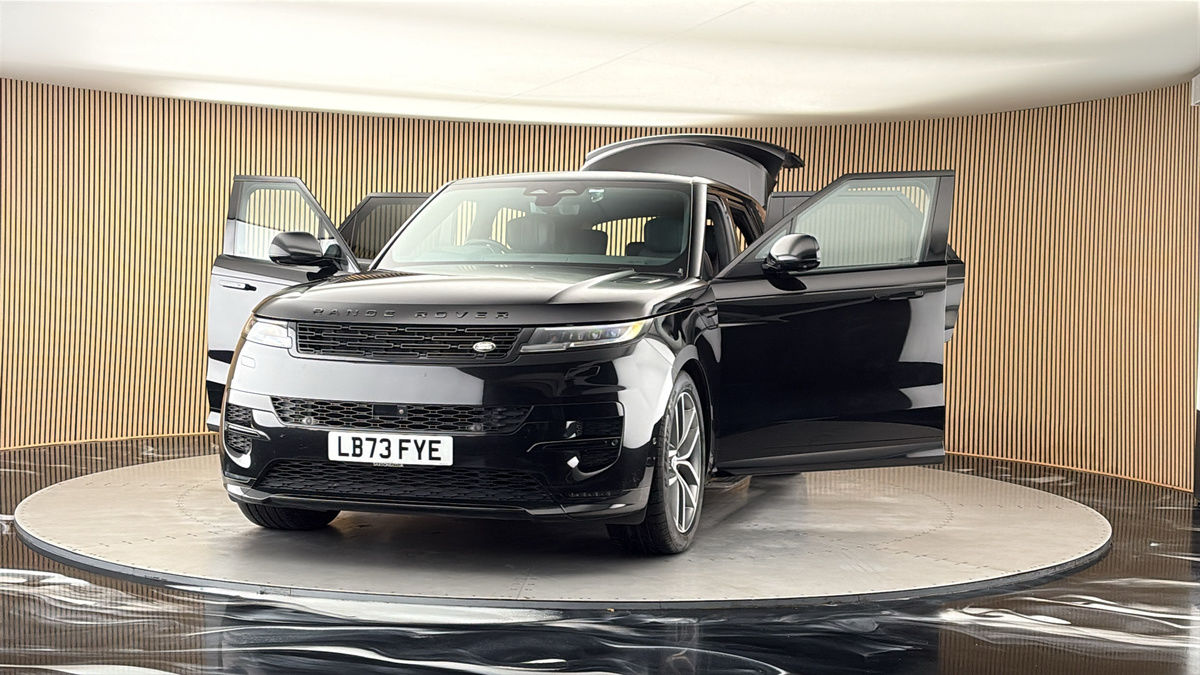 More views of Land Rover Range Rover Sport
