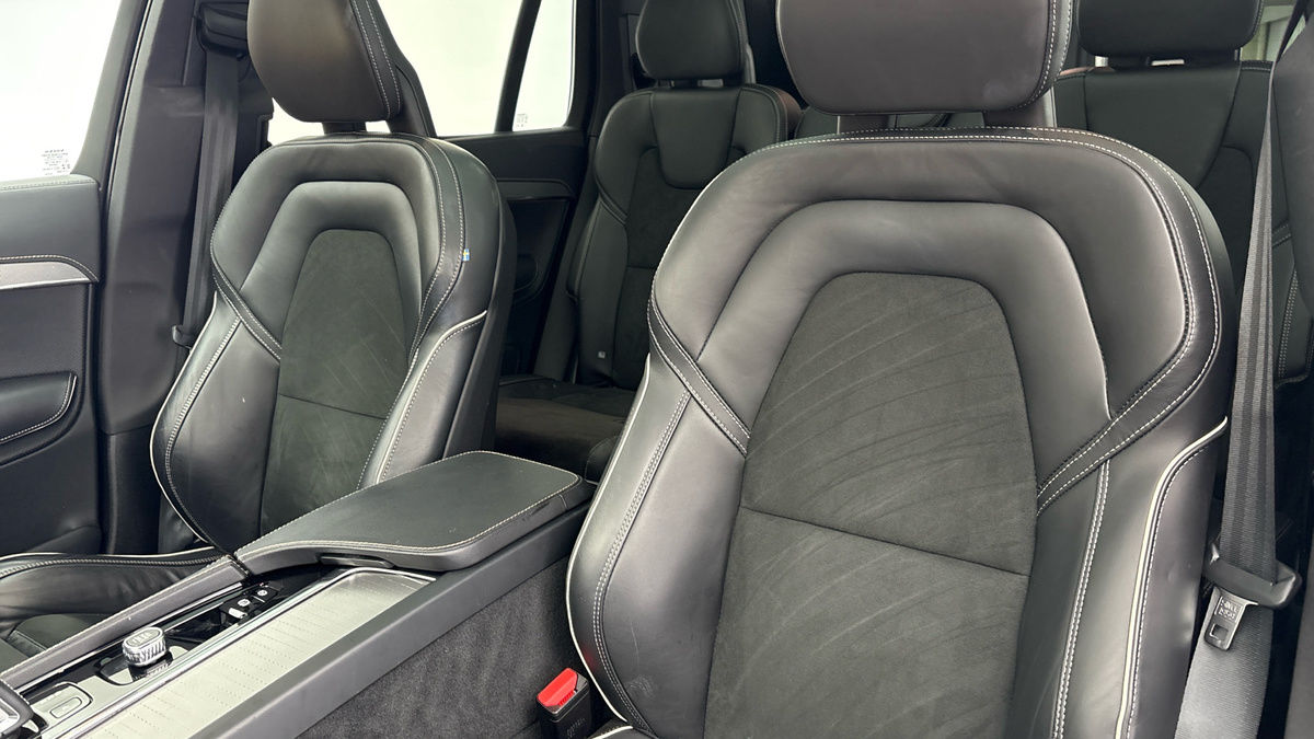 Volvo XC90 Image 7