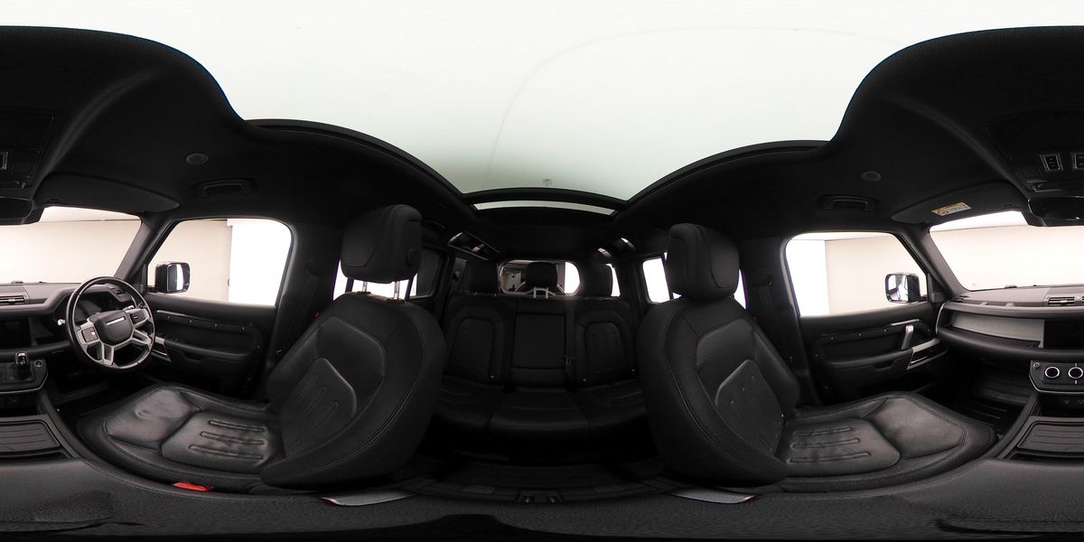 More views of Land Rover Defender 110