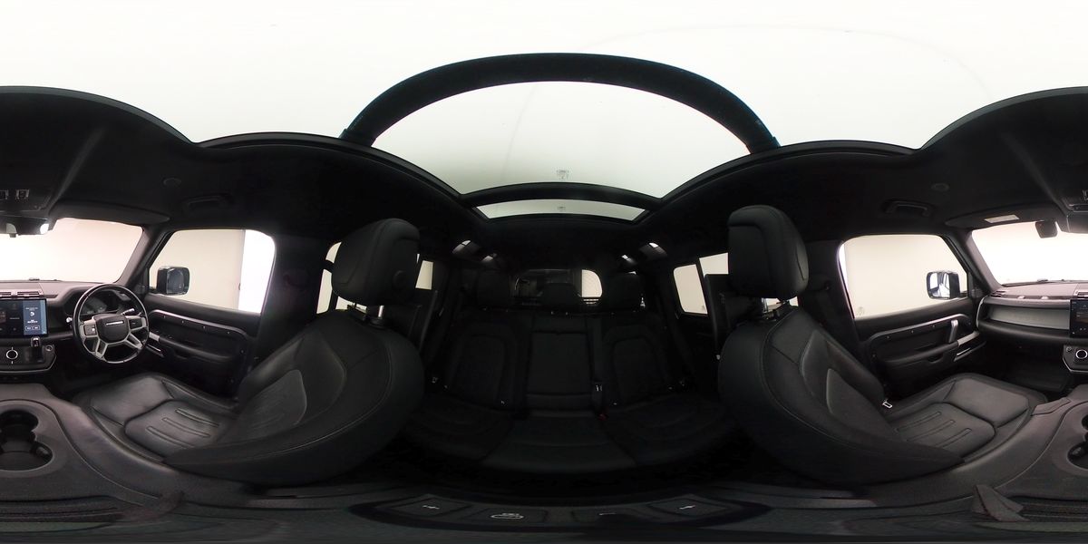 More views of Land Rover Defender 110