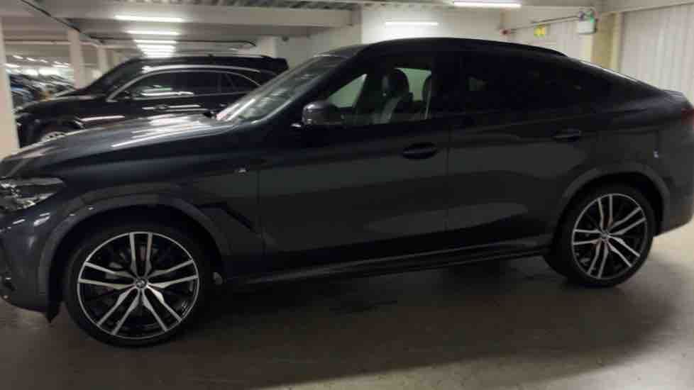 More views of BMW X6