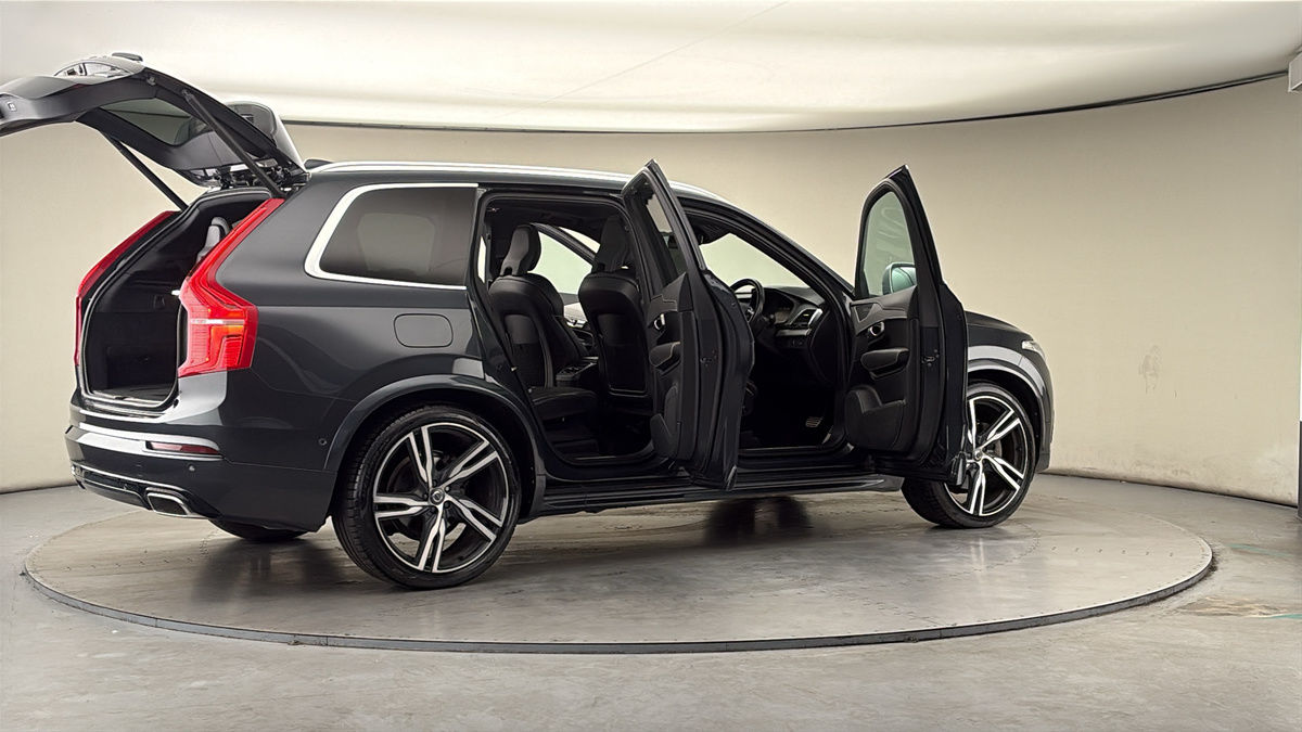 More views of Volvo XC90