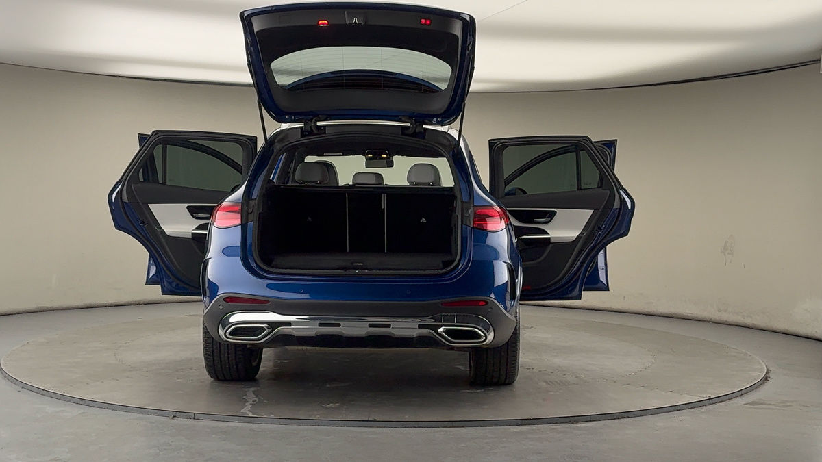 More views of Mercedes-Benz GLC