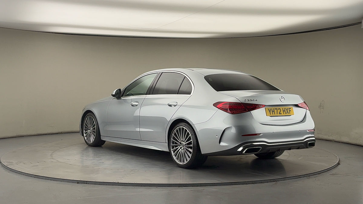 Mercedes-Benz C Class Image 2