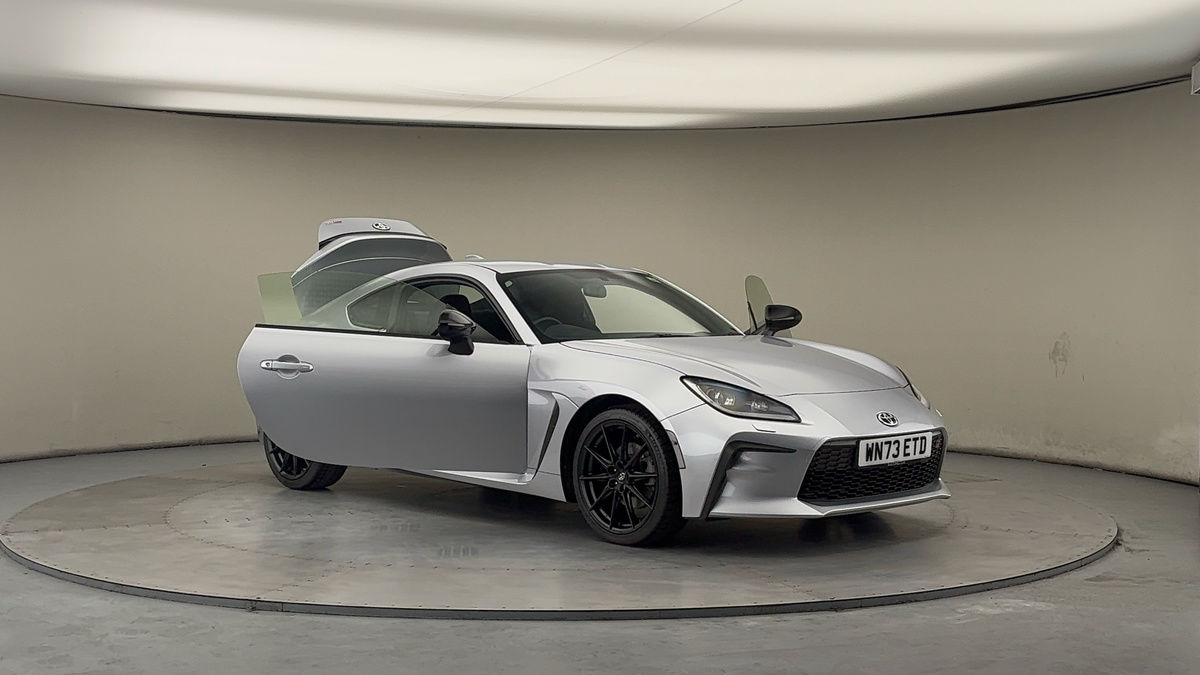 More views of Toyota GR86