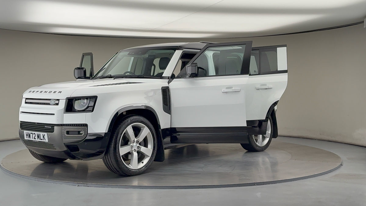 More views of Land Rover Defender 110