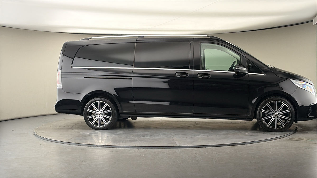 More views of Mercedes-Benz V Class