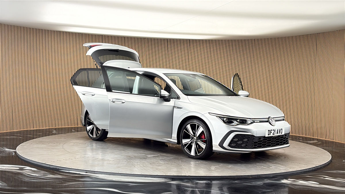 More views of Volkswagen Golf