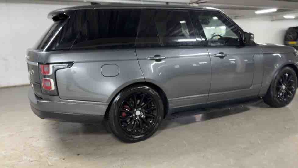 More views of Land Rover Range Rover