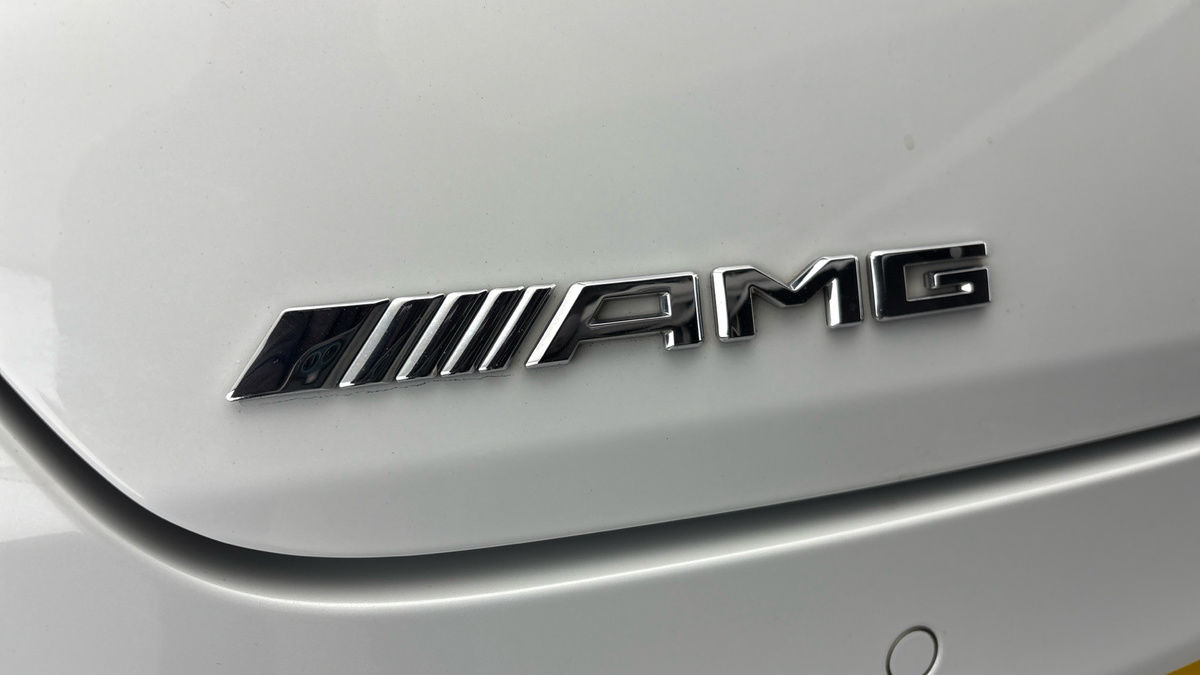 Mercedes-Benz CLA Image 35